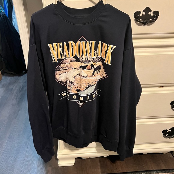 Rebel Blue Ranch Meadowlark Wyoming Crewneck - Picture 1 of 4